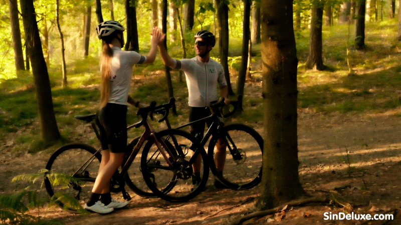 My cycling girl with benefits  Chapter 5