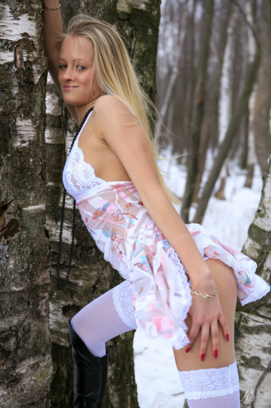 Marta  Sexy Snow