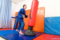 Katy-turns-Judo-practice-into-playtime