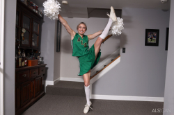 Frisky-Flyer