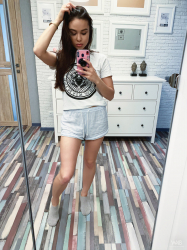 Astrid's-Selfies