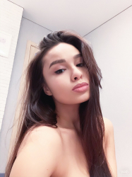 Astrid's-Selfies