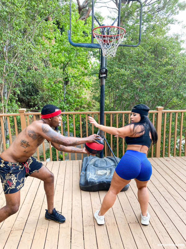 Big Booty On The Court