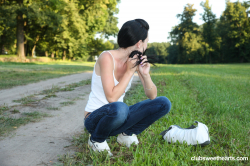 Ester-masturbating-on-public-road