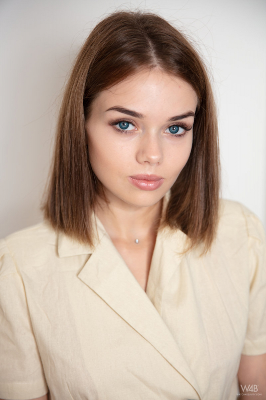 CASTING Keira Blue