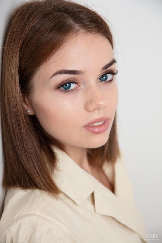 CASTING Keira Blue