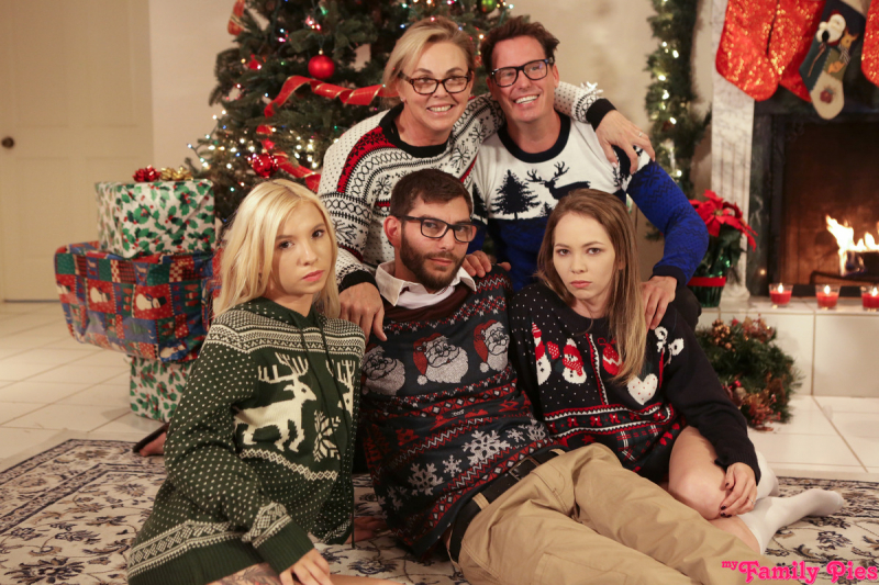 Christmas Family Sex  S1:E2