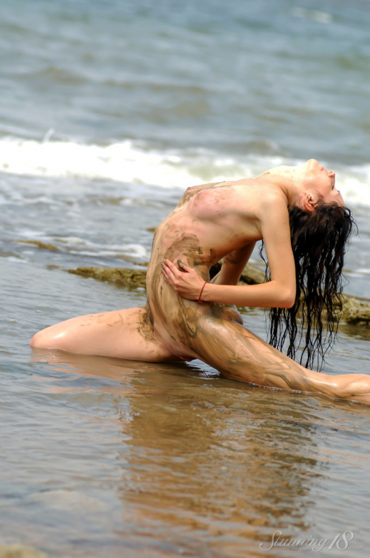 Exfoliation at the Sea