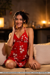 Presenting-Carolina-Guerrero