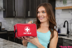 How-To-Give-Proper-Mouth-To-Mouth-Resuscitation--S2:E3