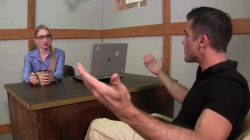 Sales-Motivation-With-Riley-Reyes