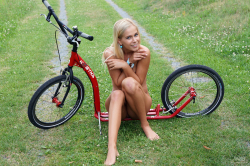 New-Model-Tracy-Gold