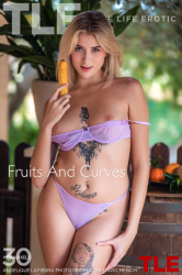 Fruits-And-Curves-1