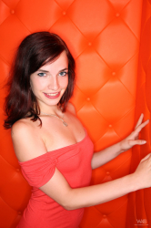 CASTING-Leila