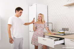 Loli-Pop-gets-dirty-in-the-kitchen