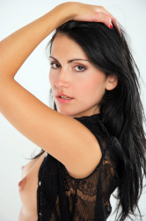 CASTING-Rea-Rich