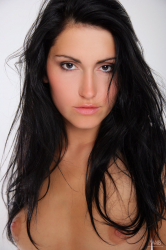 CASTING-Rea-Rich