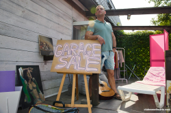 Garage-Sale-Day