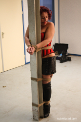 Rani-poletied-ballgagged-assslapped