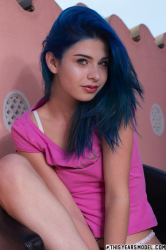 Ivy-Blue-In-Pink