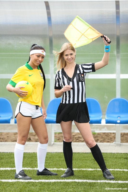 Brazilian player fucking the referee