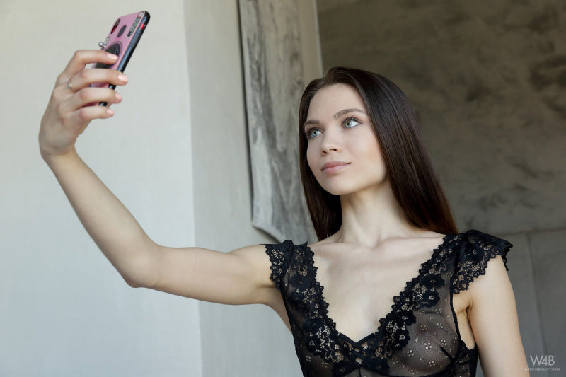 Adriana's Selfies