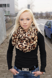 CASTING-Naomi