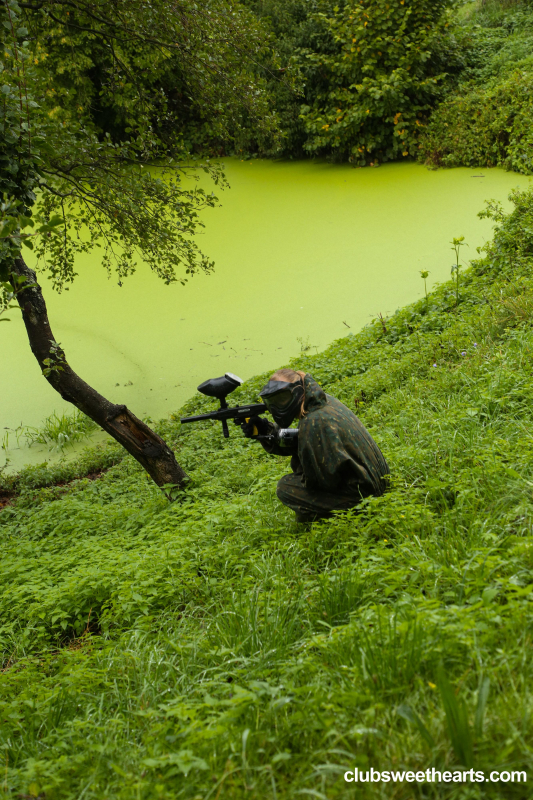 Paintball punane