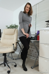 Grey-Minidress-Boots-Black-Tights