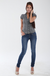 CASTING-Paula-Shy