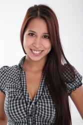 CASTING-Paula-Shy