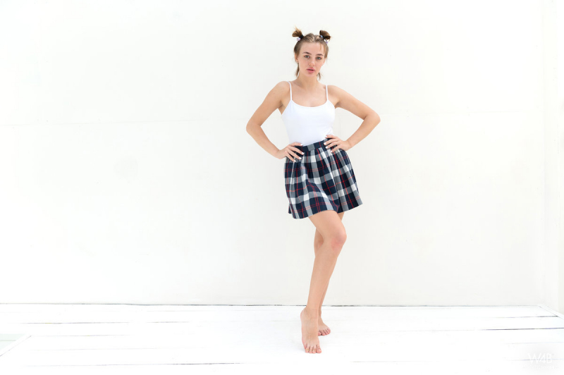 CASTING Lia