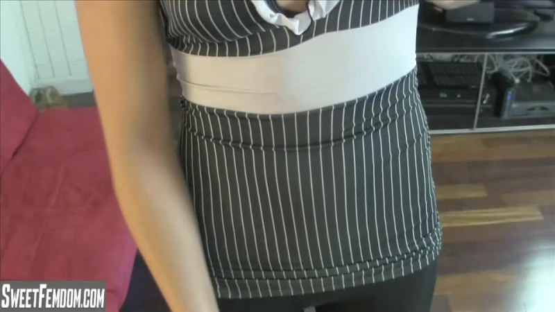 JC Ballbusting HJ onto Pantyhose