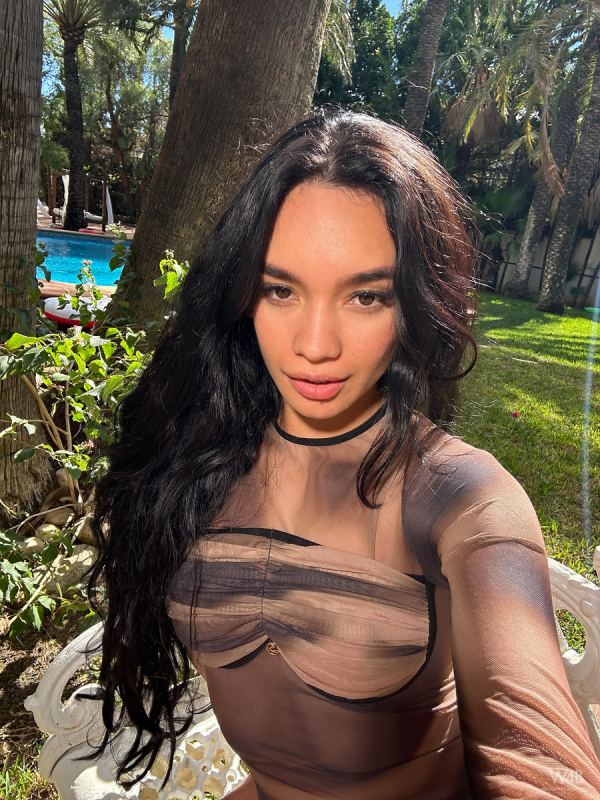 Dulce: Selfie 4U: Sweet Under The Palm Trees