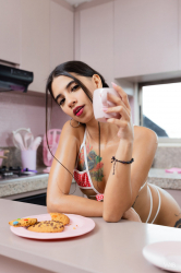 Cakes-And-Fuck-Machine