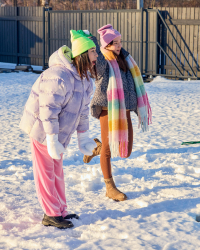 Playful lesbians love winter