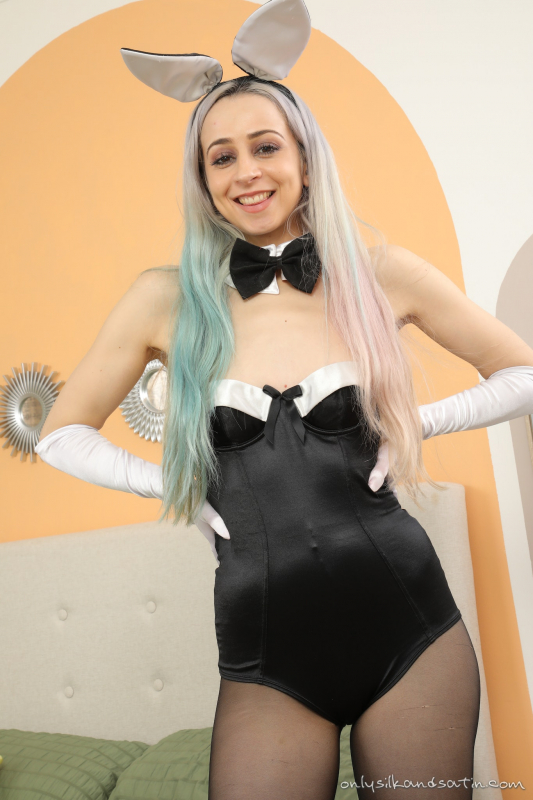 Bunny Girl Black Pantyhose