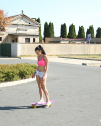 Hot naked skater girls