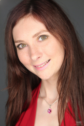 CASTING-Kattie-Gold