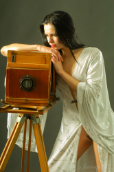 Evanthe--Antique-Camera
