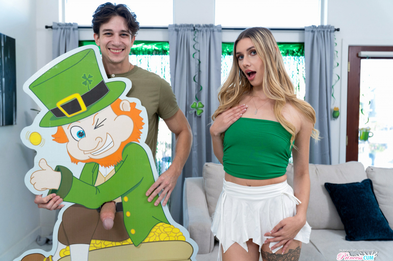 Sucking Leprechaun Cock On St Paddy's Day  S14:E1
