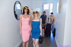 Stepmom-Shows-Me-Her-Tits-On-Vacation--S4:E8
