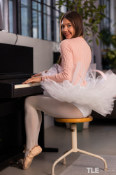 Tutu-Temptation-1