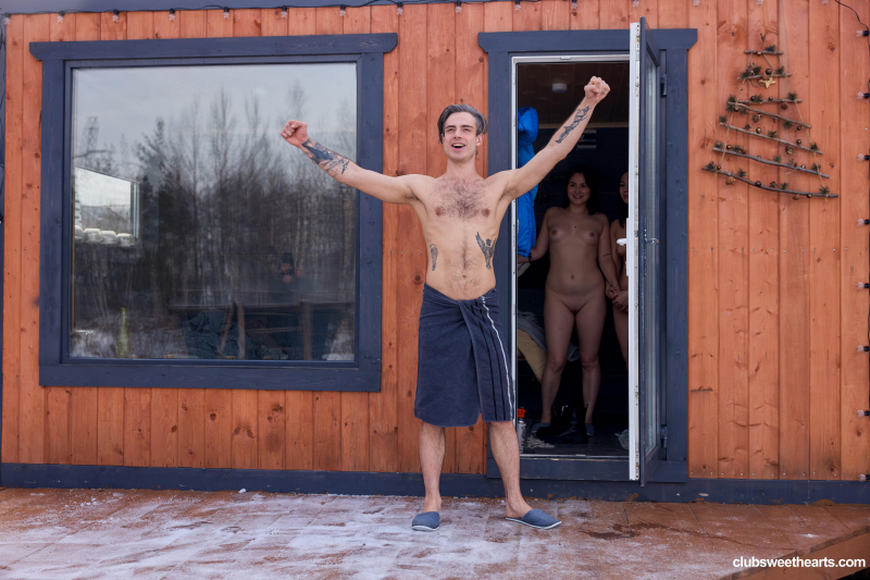 From hot tub to fucking hard