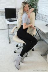 Leggings-Boots-Over-Tights