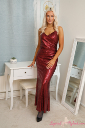 Red-Evening-Gown-Pantyhose-Stockings