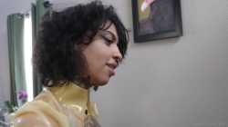 Ravyn-Alexa-Sensual-Pegging-in-Latex