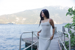 Lilith-Baph:-Beauty-By-The-Lake