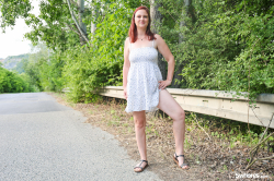 Single-mother-needs-to-pay-debt