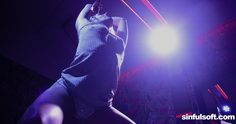 Strippers Delight 1